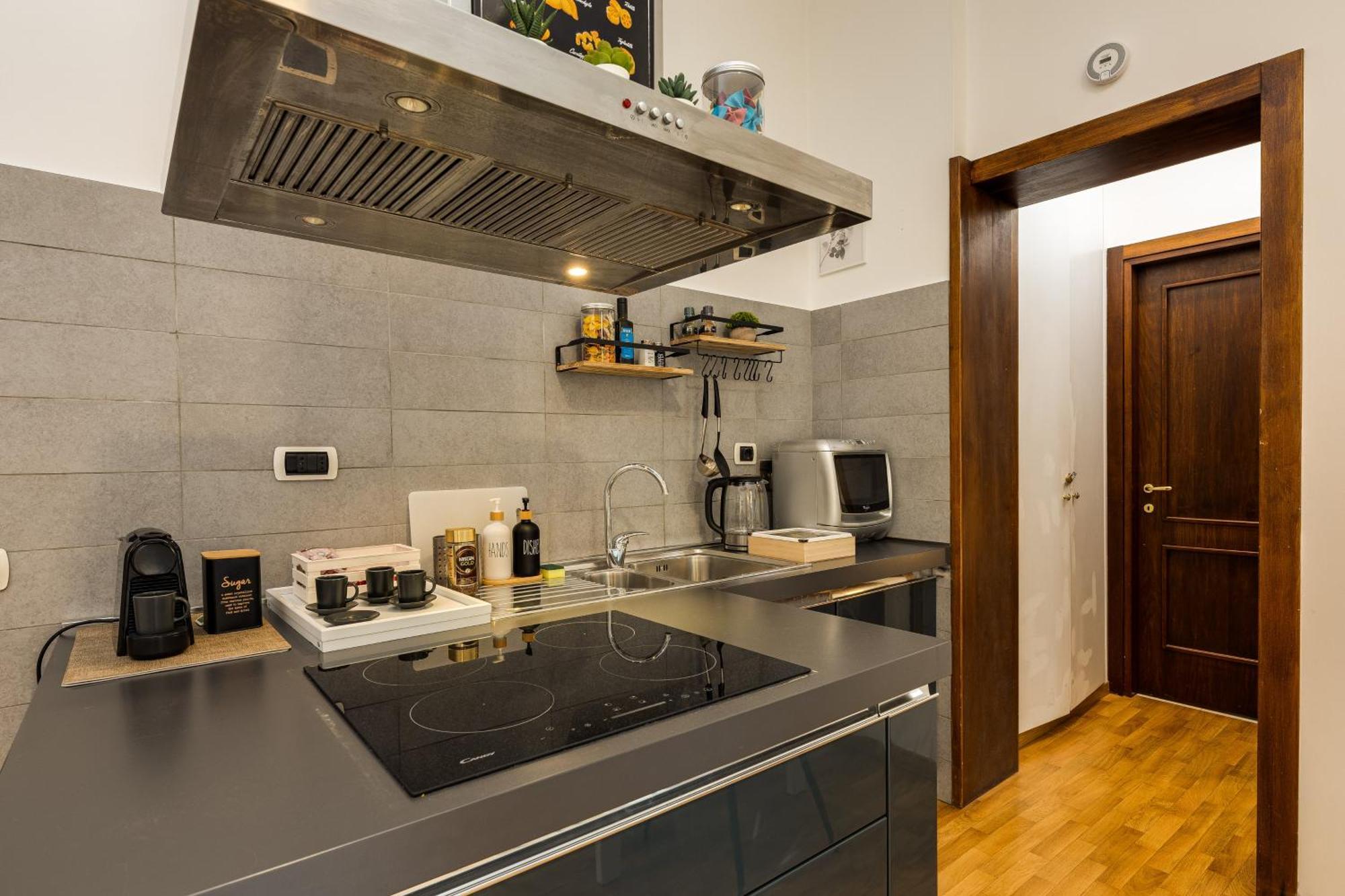 Colosseum Sweet Life Apartment Рим Екстер'єр фото