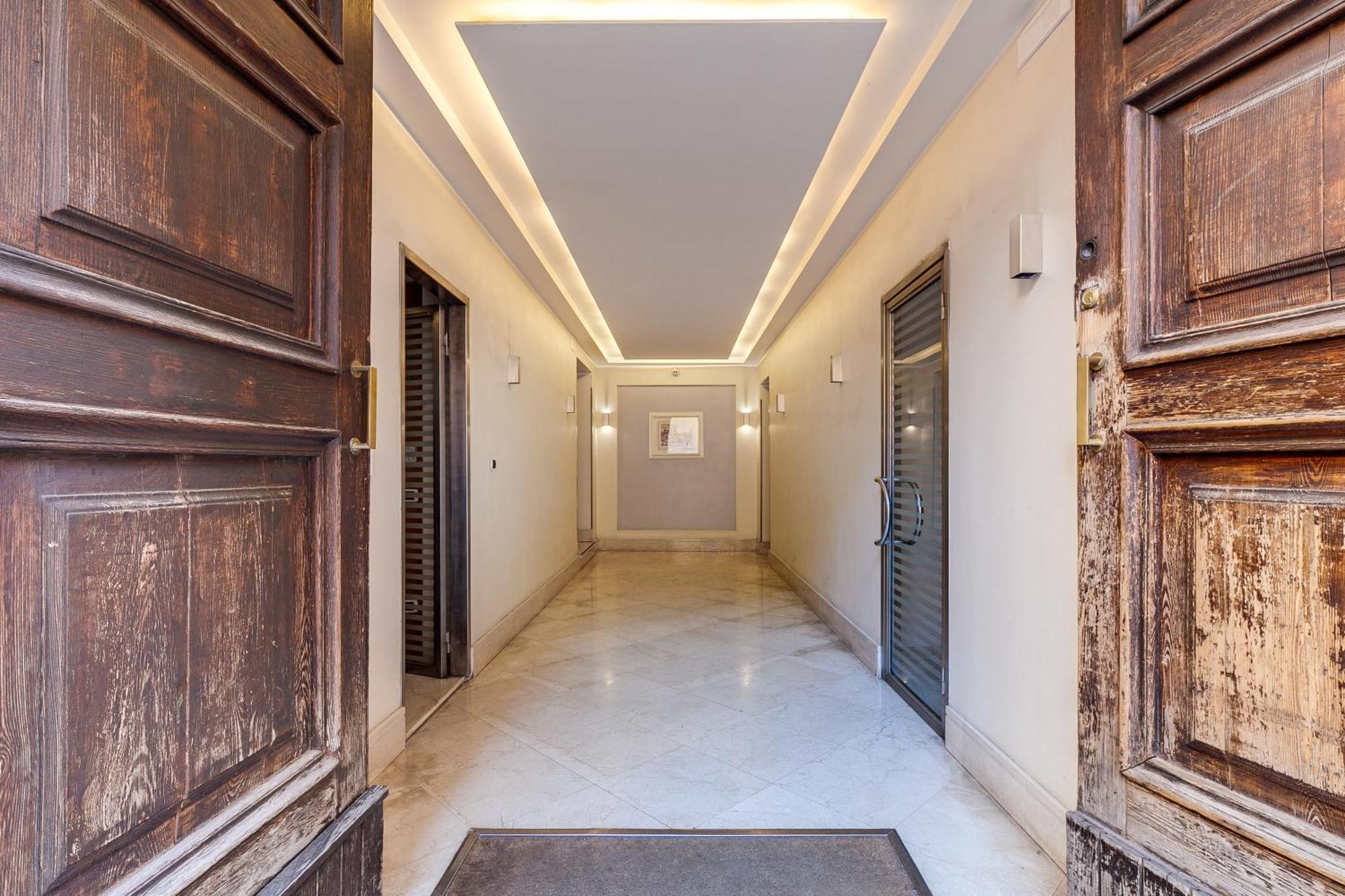 Colosseum Sweet Life Apartment Рим Екстер'єр фото
