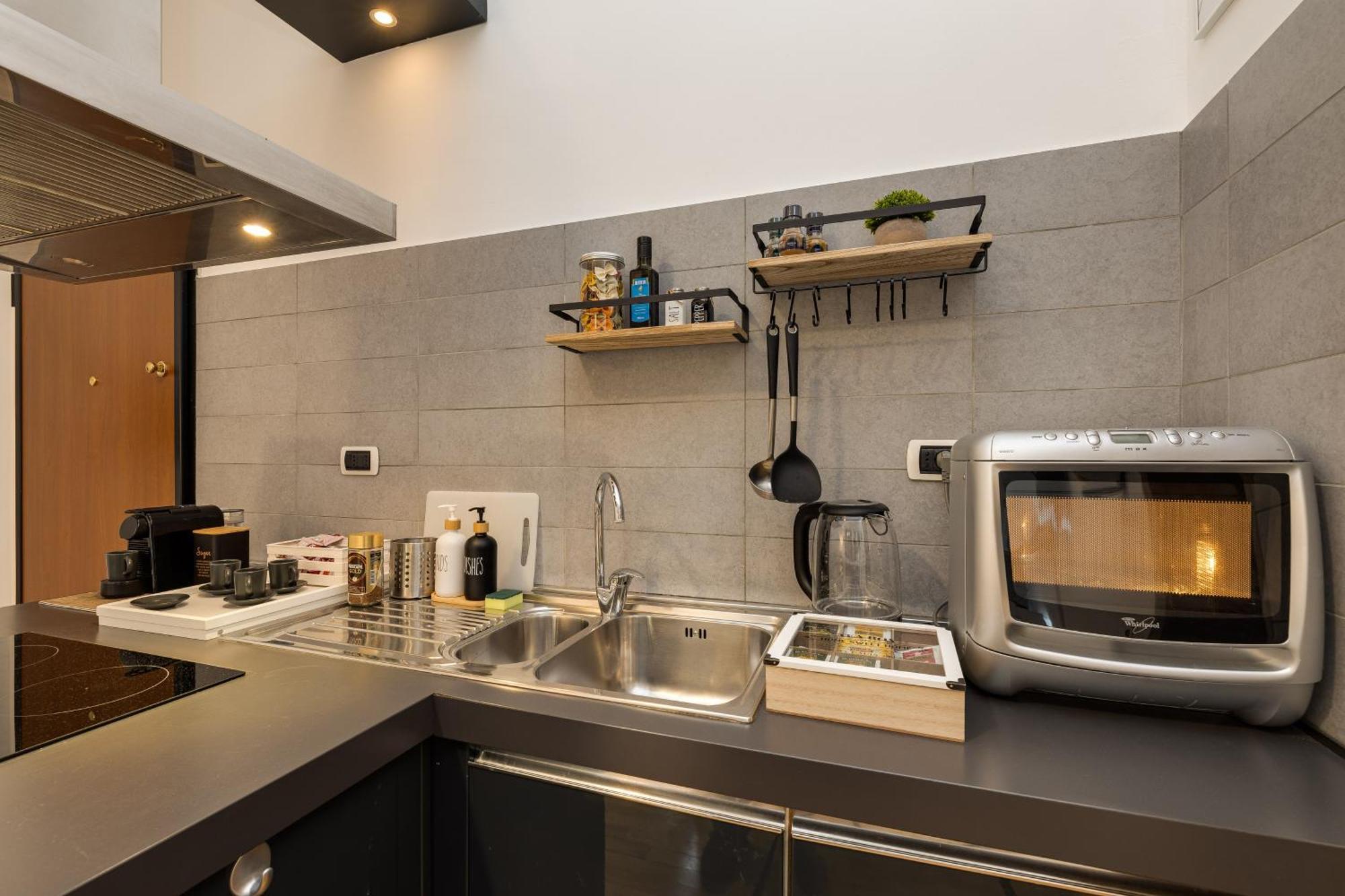 Colosseum Sweet Life Apartment Рим Екстер'єр фото